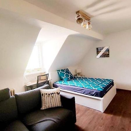 Gemütliches Apartment Nähe DU Zentrum/Uni/Hbf/A40 Duisburg Exterior foto